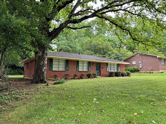 2nd image of 3809 Avondale Ct