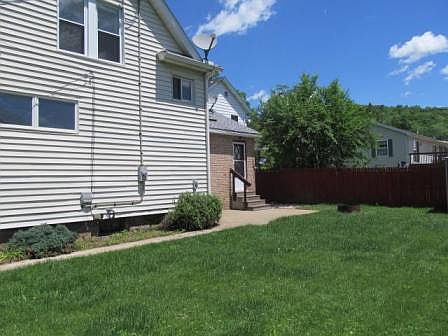 4th image of 420 N Kerr St