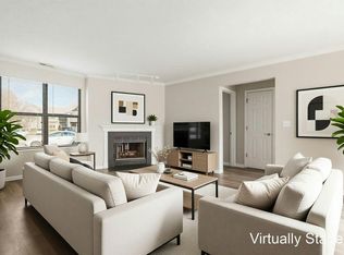 2727 Greystone Dr APT A, Columbus, OH 43220