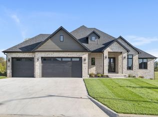 1717 N Waterstone Ave, Springfield, MO 65802