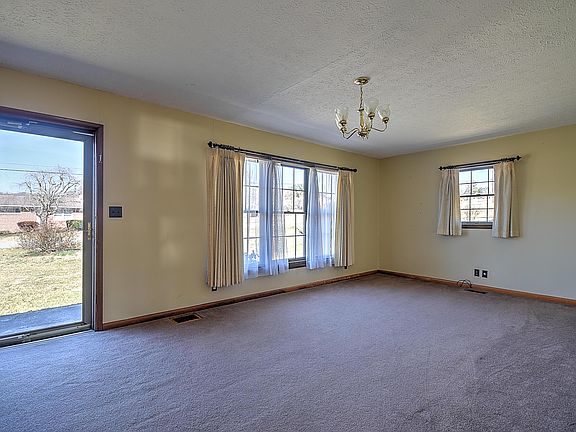 4th image of 344 Brentwood Dr