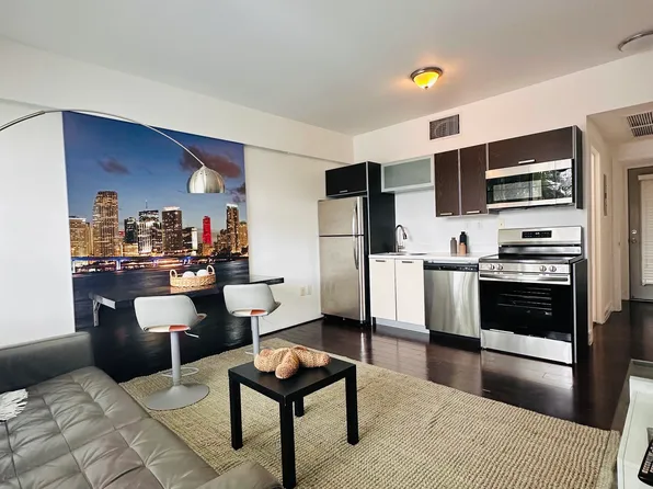 603 11th St #206, Miami Beach, FL 33139