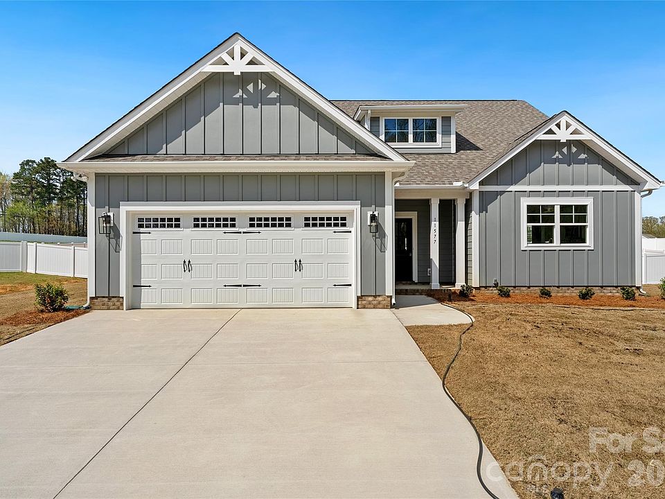 1st image of 11577 Valley Oaks Ln #30