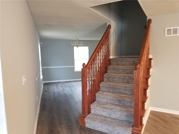 4th image of 3937 Highland Ave
