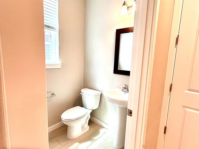 1/2 bath lower level