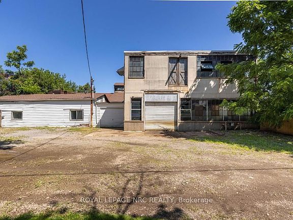 2nd image of 35 McGhie St