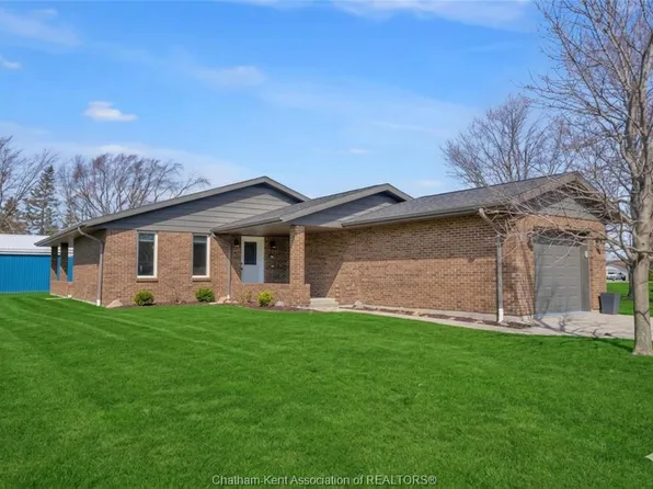 1 Circle Dr, Chatham Kent, ON N0P 1W0