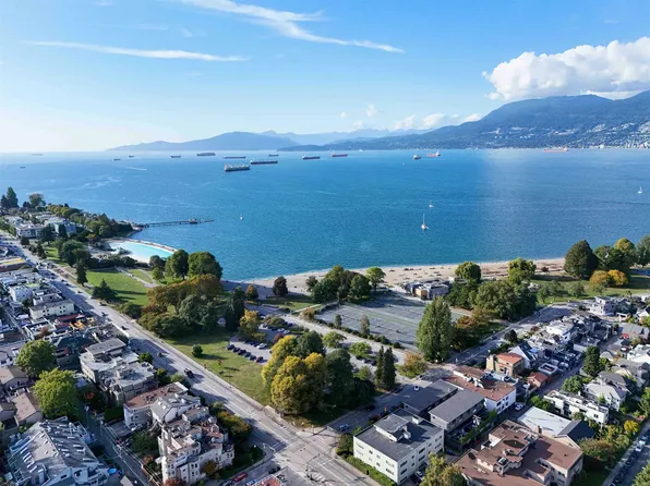 1346 Laburnum St, Vancouver, BC V6J 3W3