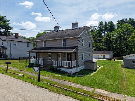 2nd image of 106 Frogtown Rd