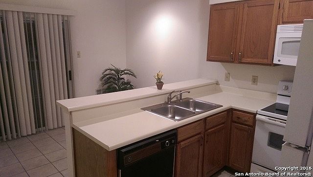2nd image of 12204 Apricot Dr