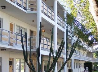 911 Washington Ave #1-305, Largo, FL 33770