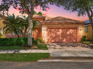 5324 Osprey St, Coconut Creek, FL 33073