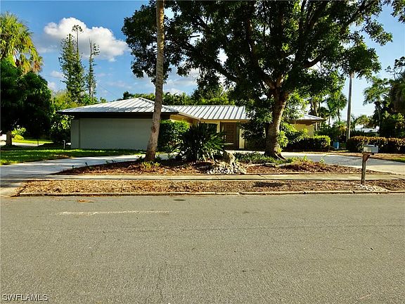 3rd image of 1056 Bayshore Ave