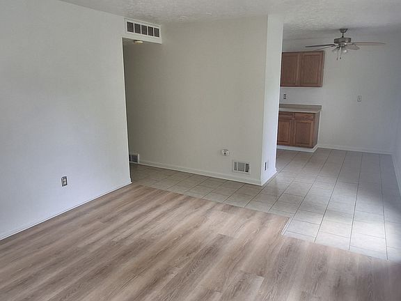 5th image of 113 E Princeton Ave