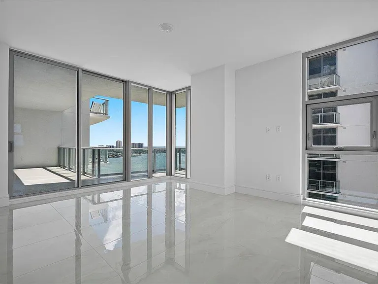220 Lake Shore Dr #2223 — Photo 11