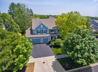 648 Sycamore St, Vernon Hills, IL 60061