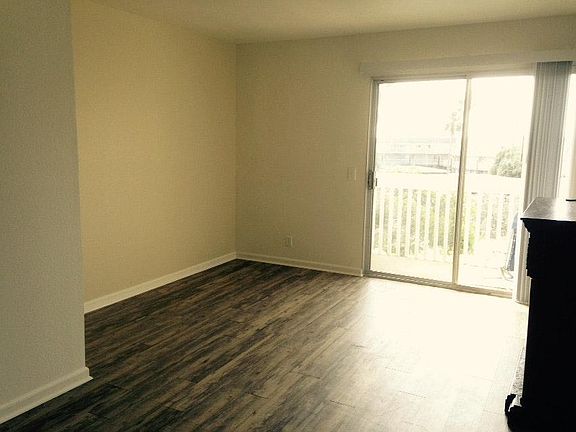 5th image of 255 S Ventura Rd Unit 234