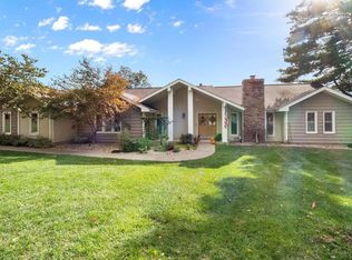 16732 Kehrsgrove Dr, Chesterfield, MO 63005