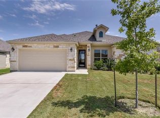 332 Jake Dr, Jarrell, TX 76537
