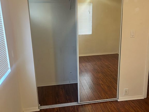 2nd image of 962 Wilbur Ave