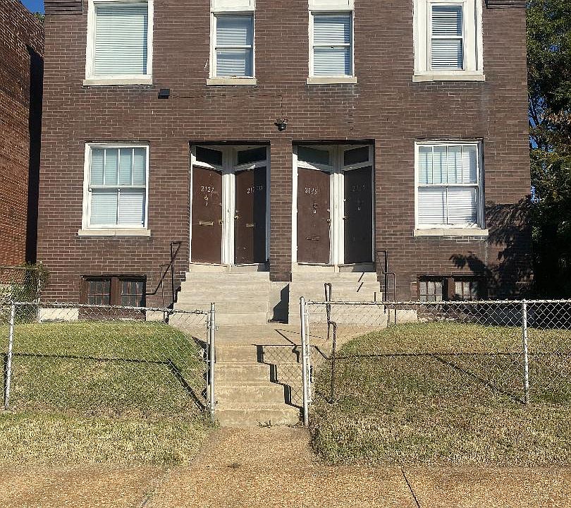 1st image of 2125 E Obear Ave