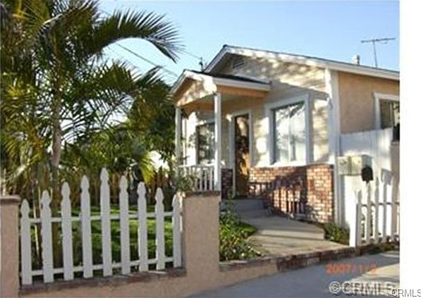 2nd image of 4423 W 170th St