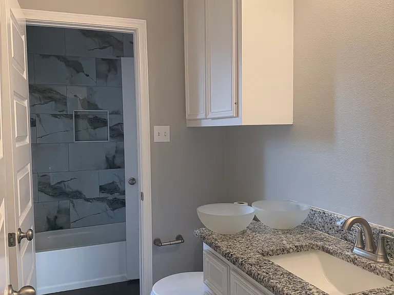 5430 Alejandro St — Photo 6