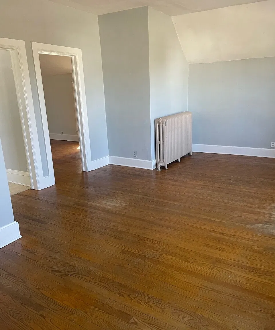 1015 Madison Street - Upper... — Photo 2