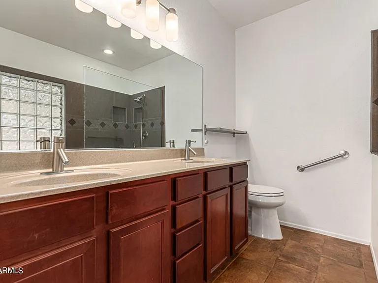 10847 W Avenida Del Rey — Photo 17