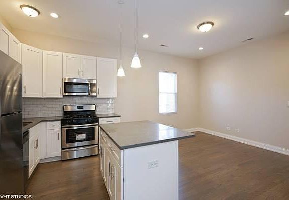 3rd image of 1700 S Union Ave #1M