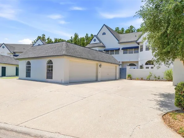 18740 Wimbledon Cir, Lutz, FL 33558