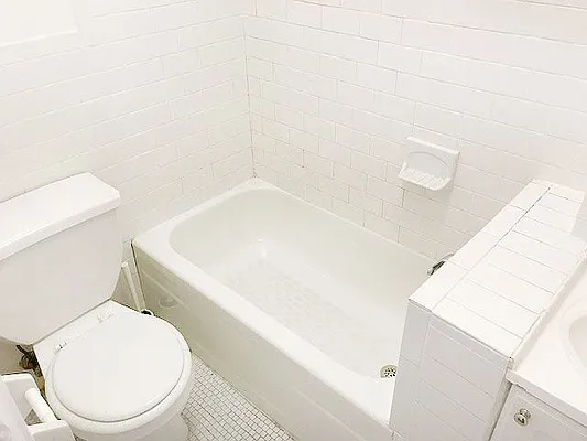 Rented by AJ Clarke | media 16