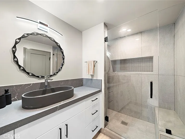228 Hazel Dr — Photo 22
