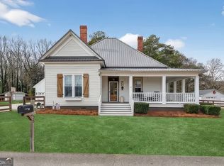 35 Combs St, Locust Grove, GA 30248