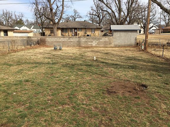 4th image of 4302 1/2 N Peniel Ave