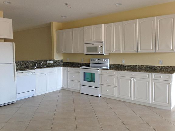5th image of 2077 SE Wild Meadow Circle #2077