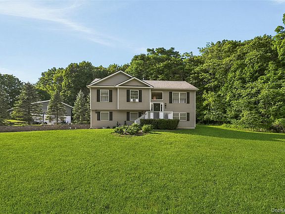 2nd image of 18 Hickory Place