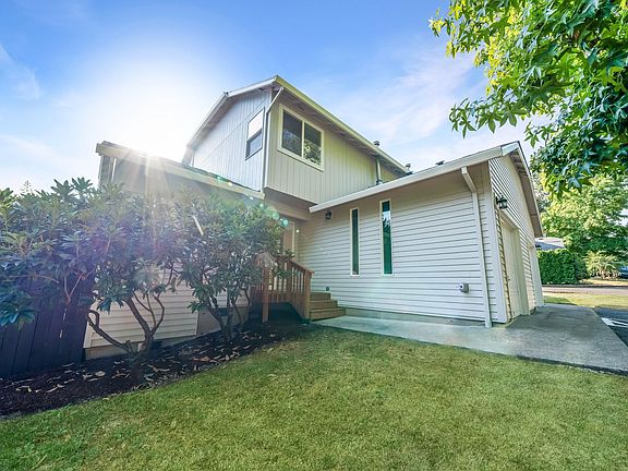 2nd image of 9055 SW Sagert St #9059