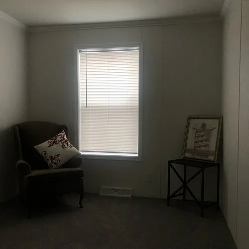 450 Noah Dr — Photo 5