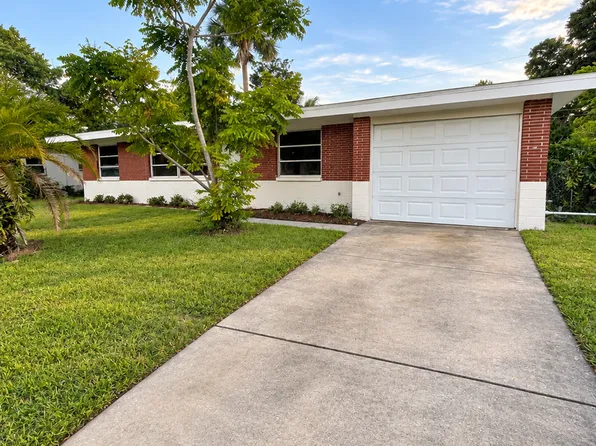 1464 Richmond Ave, Daytona Beach, FL 32117