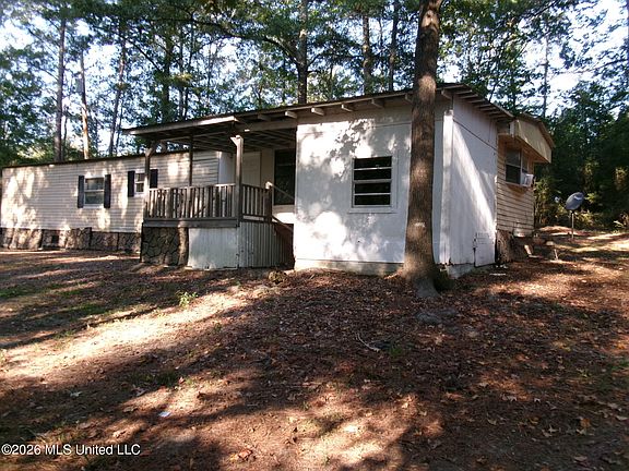 3rd image of 351 Roan Ready Rd