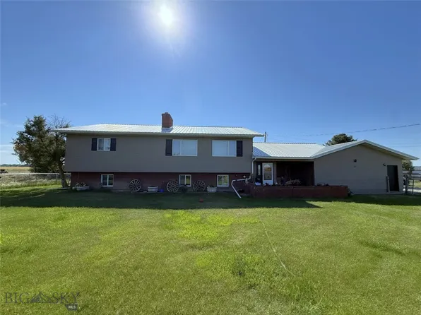2606 N 17th Rd, Worden, MT 59088