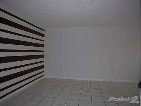 5th image of 435 NE 121st St APT 306