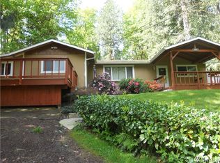 353 E Rasor Rd, Belfair, WA 98528