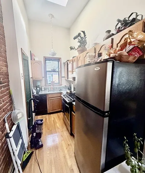 69 N Margin St #8 — Photo 10