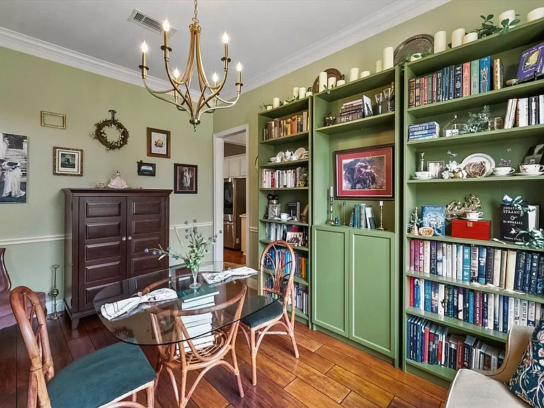 3 Savoy Ct — Photo 6