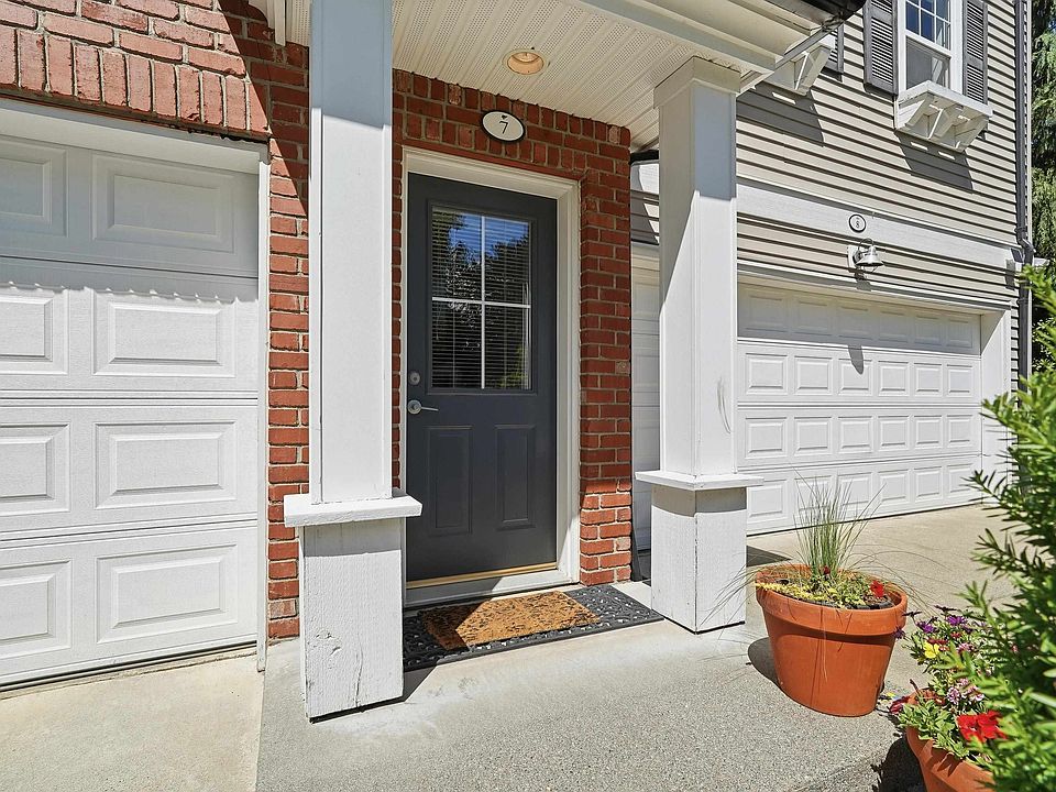 1st image of 15075 60th Ave #7