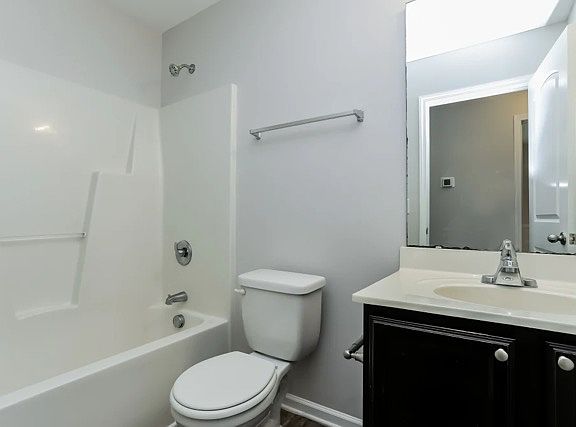 3rd image of 1631 Moineau Ln