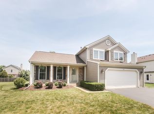 1189 Kylemore Dr, Lake Zurich, IL 60047