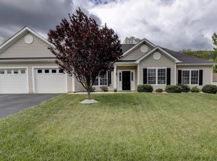 6109 Crumpacker Dr, Roanoke, VA 24012